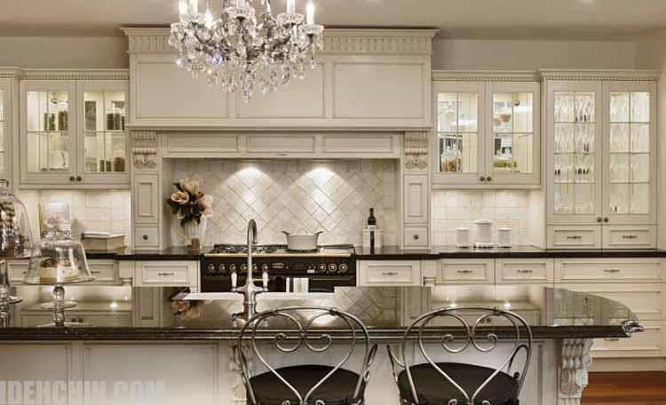 کابینت نئوکلاسیک با روکش چوب