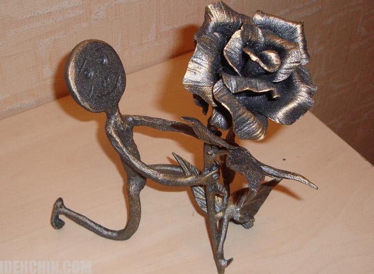 تزیینات فلزی