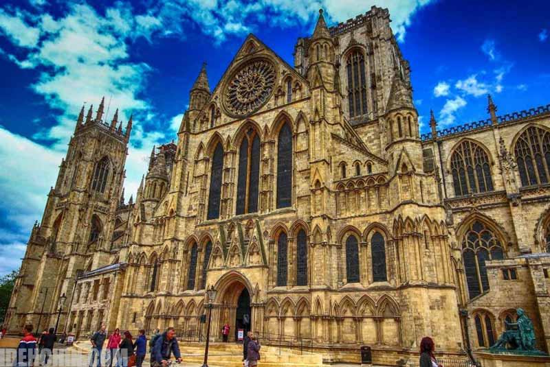 معماری گوتیک1