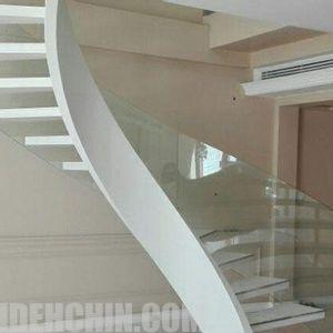 پله پیش ساخته