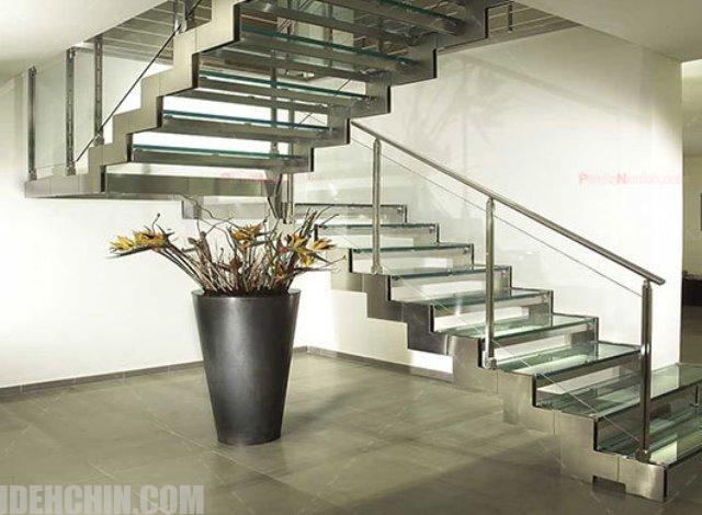 پله پیش ساخته