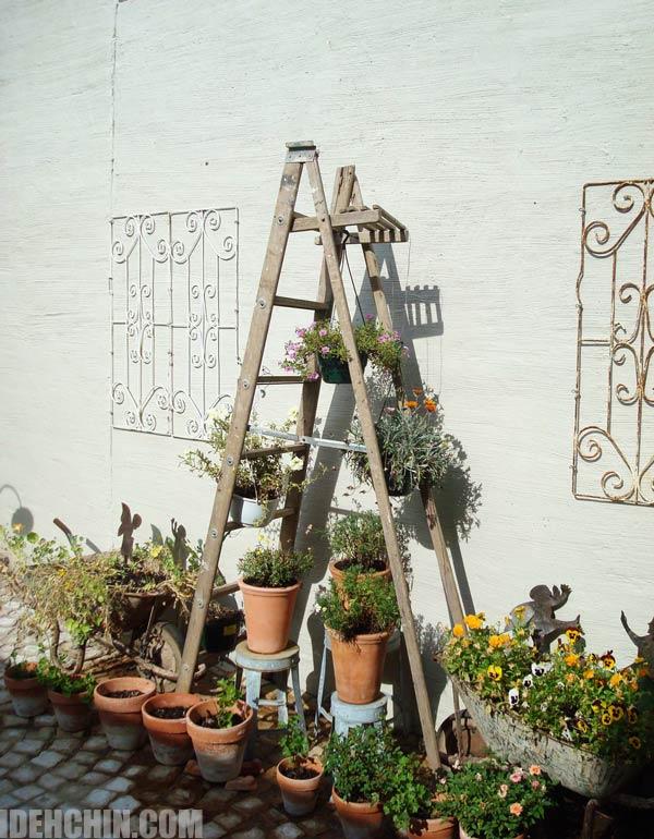 استند گلدان