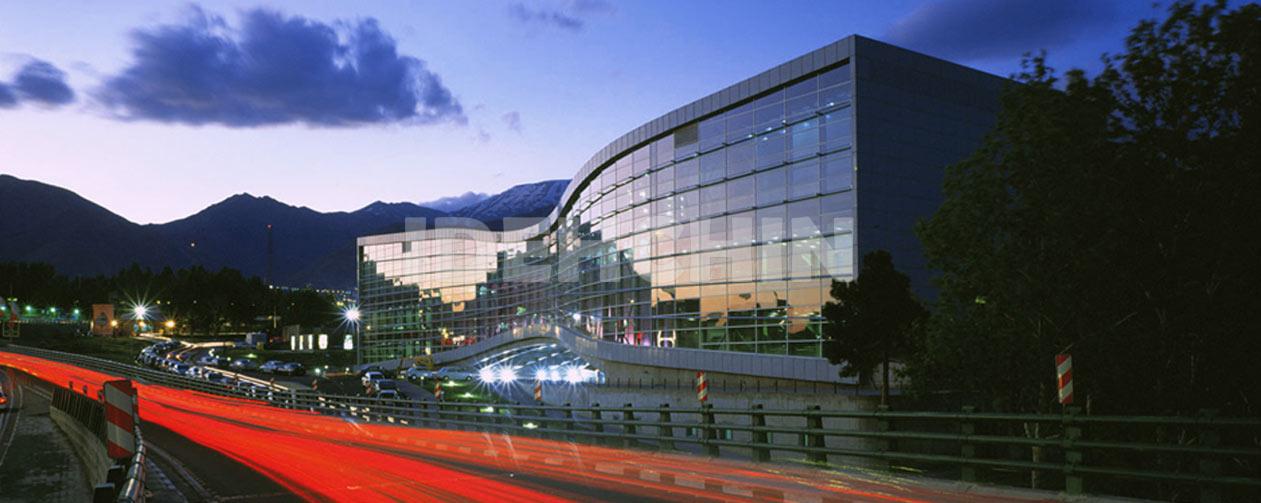 طراحی ساختمان اداری، دفتر مرکزی شرکت ونوس شیشه در تهران