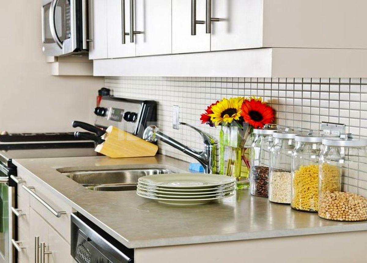 آشپزخانه مرتب و تمیز