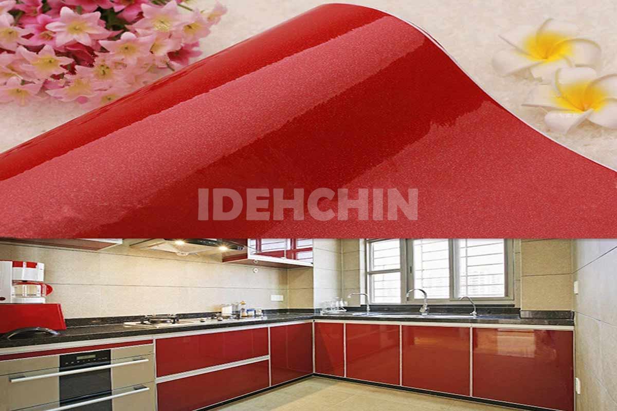 برچسب کابینت معمولا جنس پلاستیک ، کاغذ ، وینیل و پی وی سی دارد. و بهترین راه برای تغییر دکوراسیون آشپزخانه با کمترین هزینه است