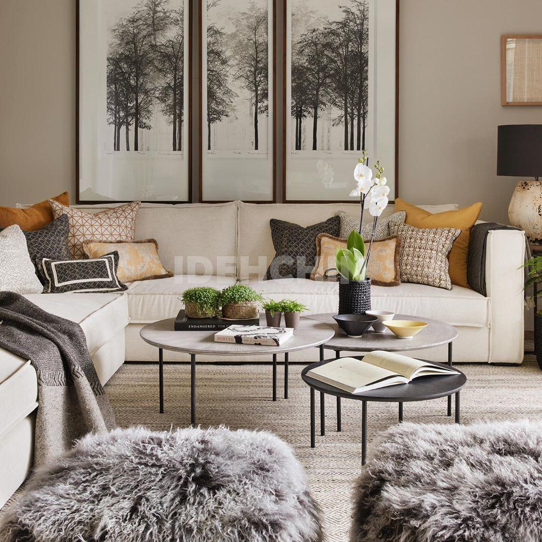 چیدمان میز جلو مبلی گرد